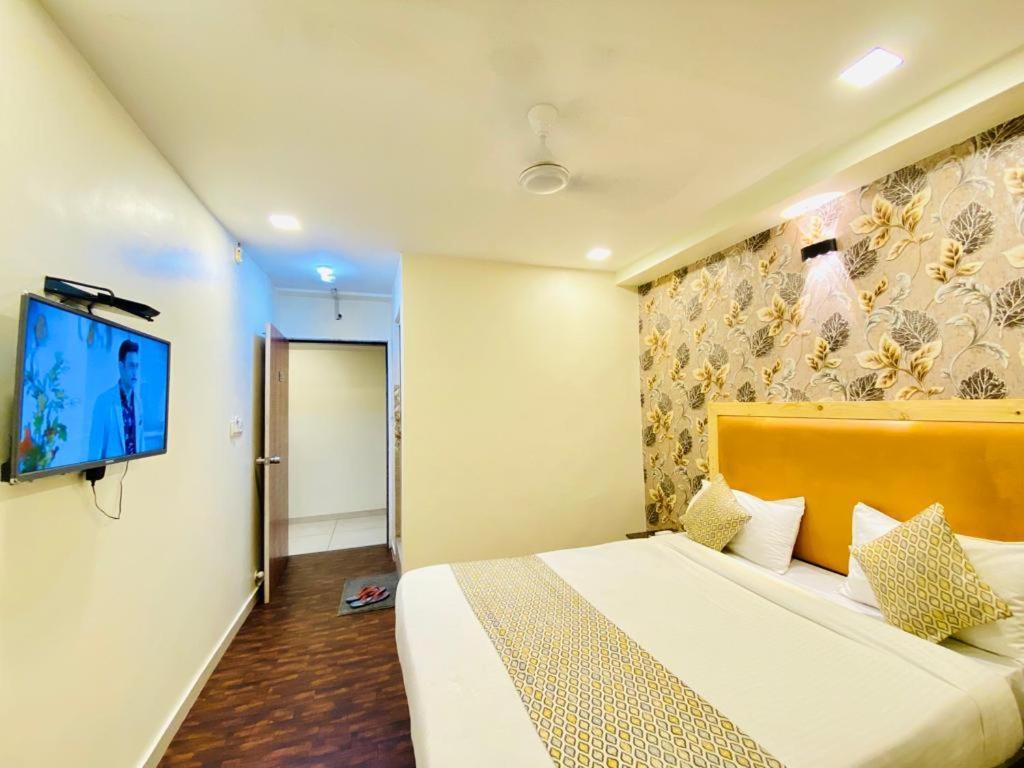 Hotel Alexa By Abc Ahmedabad Bagian luar foto